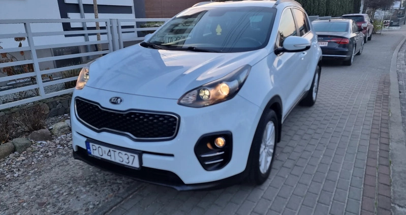 Kia Sportage cena 76999 przebieg: 126000, rok produkcji 2018 z Stryków małe 436